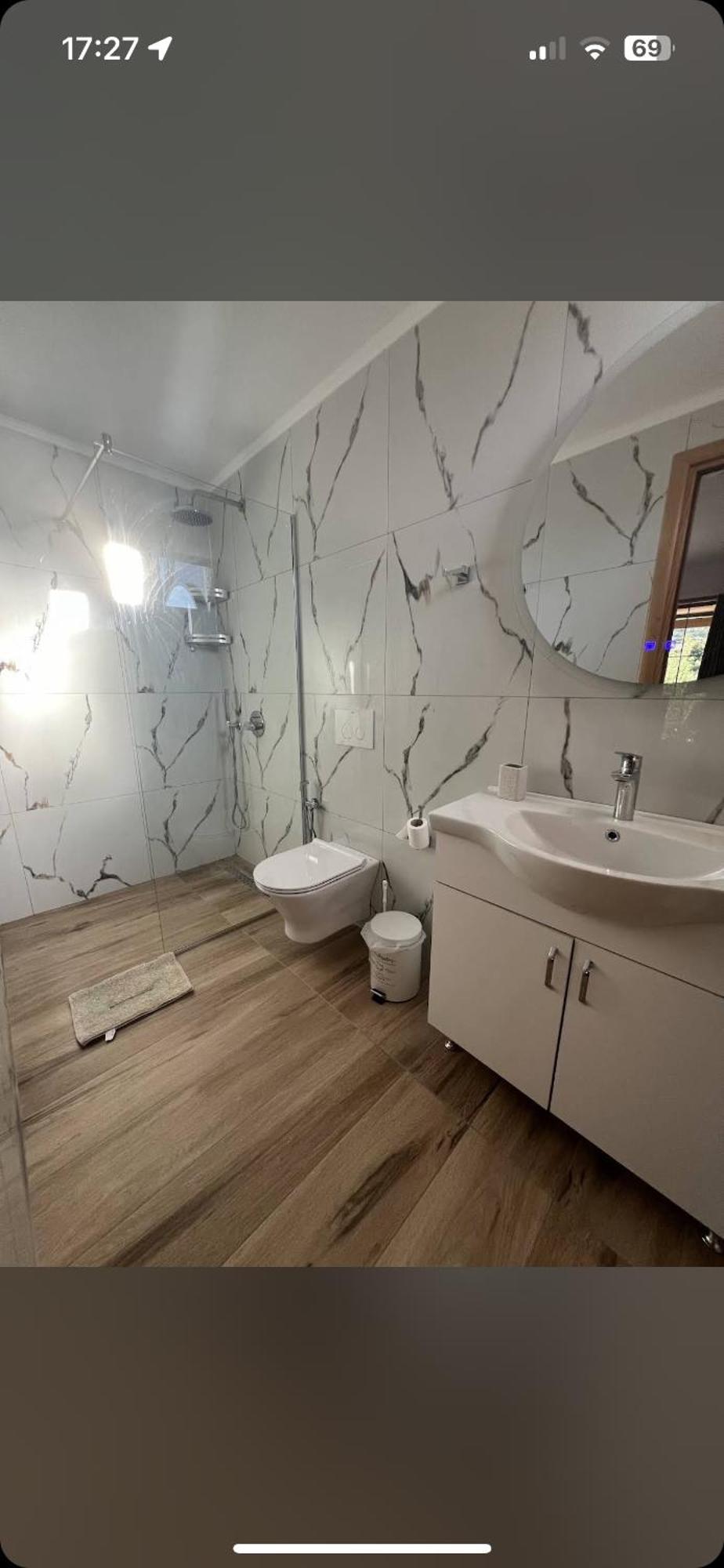 Village View Apartments Himare Esterno foto